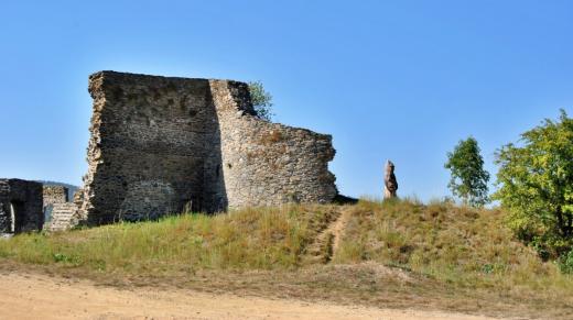 Zřícenina hradu Borotín