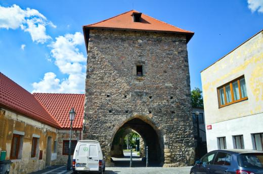 Česká brána v Bělé pod Bezdězem