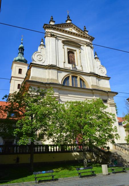 Kostel Panny Marie Vítězné a svatého Antonína Paduánského (Pražské Jezulátko)