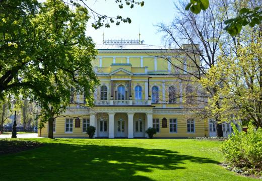 Palác Žofín na Slovanském ostrově